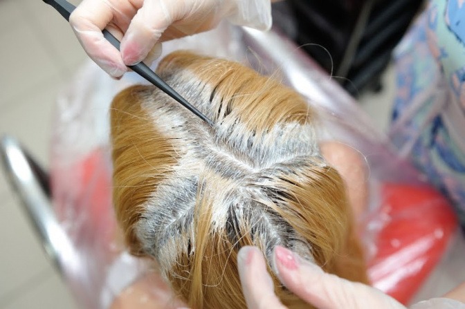 Ansatz Kaschieren Durch Strahnchen Blonde Strahnchen Ansatz