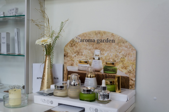 Produkte von Aroma Garden sind aufgestellt