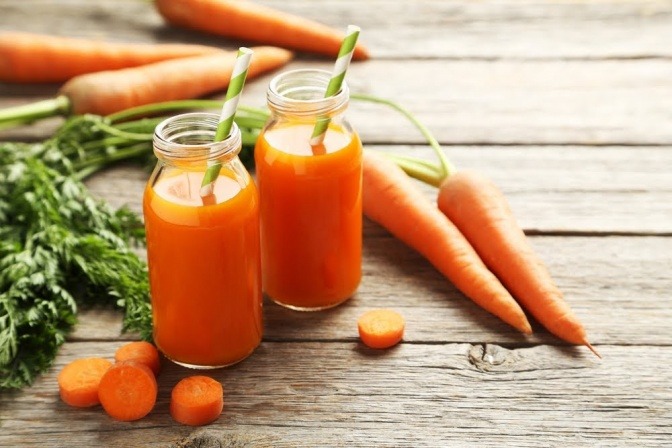 Karotten enthalten viel Beta-Carotin - ein echter Hautschmeichler. 
