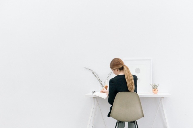 Minimalistische Inneneinrichtung 