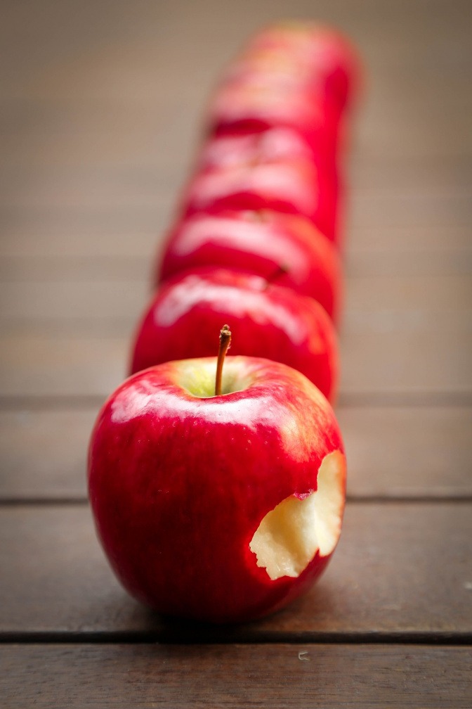 Äpfel als Obst im Herbst für vitaminreiche Ernährung
