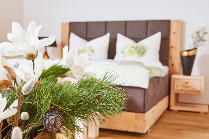 Ausgeruht Und Frisch Dank Zirbe Schlaf Besser Mit
