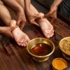 Ayurvedische Fußmassagebehandlung