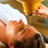 Ayurveda Stirnguss in der europäischen Ayurveda Akademie