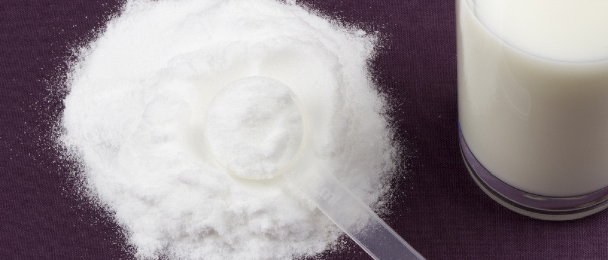 Glutamin ist auf einem Löffel
