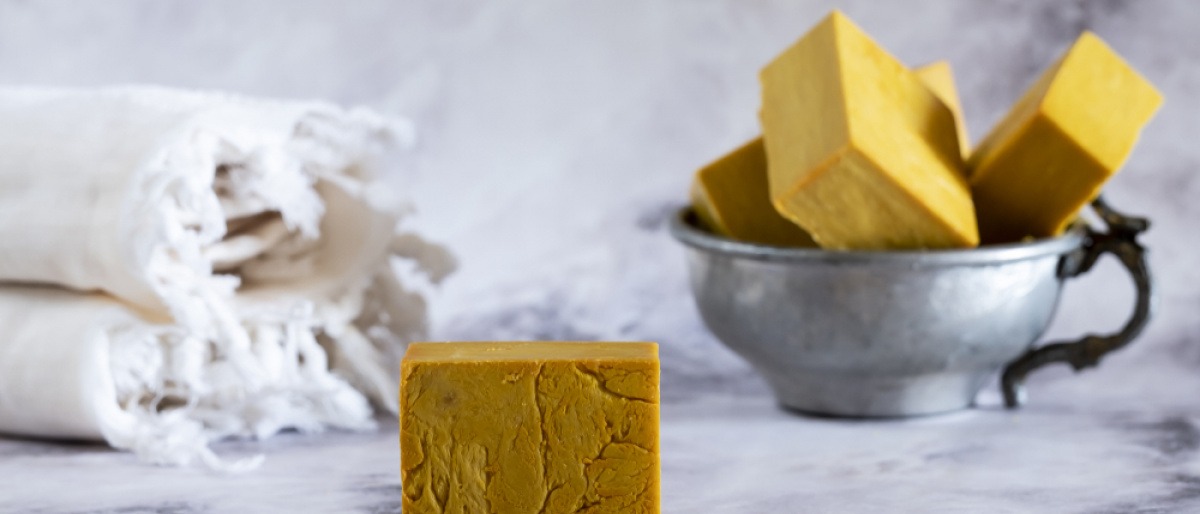 Hamamtuch und traditionelle Hamam-Seife