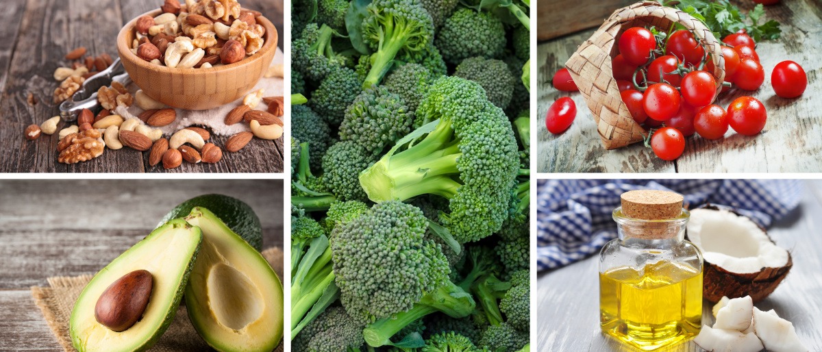 Longevity Foods wie Nüsse, Avocados, Kokosnussöl, Brokkoli und Tomaten liegen nebeneinander