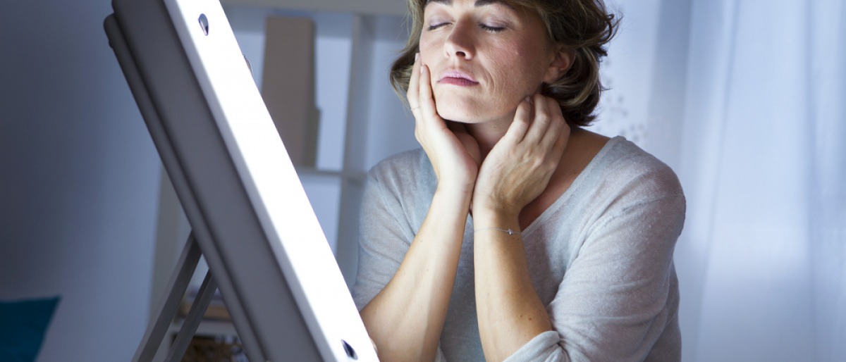 Ergänzen Sie das fehlene Sonnenlicht durch Lichttherapie