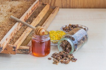 Propolis und Manuka Honig