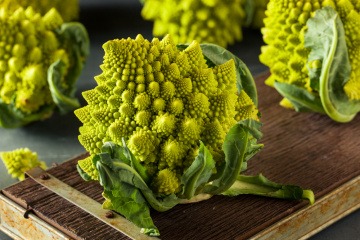 Romanesco-Brokkoli als Fraktal in der Natur