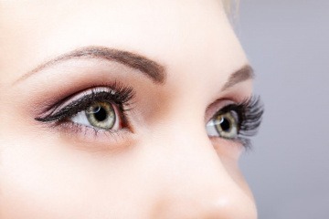 Gesunde Augen einer Frau 