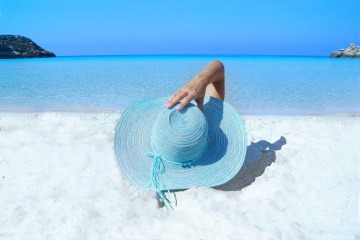 Aquamariner Hut am Strand