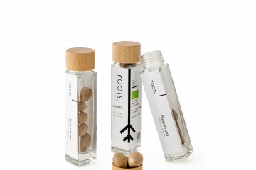 Muskatnuss Bio von roots. natural